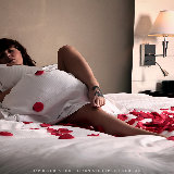 david-nudes/kara-roses_in_bed-09-22-2011/pthumbs/7.jpg