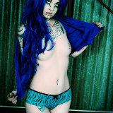 gothic-babes/blue_haired_wild-tattooed_gothic-092414/pthumbs/gothicsluts11.jpg