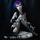 gothic-babes/gothic_super_star_torn_fishnets_and_purple_hair-052312/pthumbs/gothicsluts09.jpg
