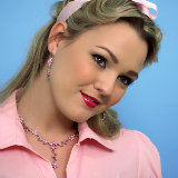 pin-up-wow/jodie_holly_gasson-take_your_pick-2/pthumbs/0.JPG