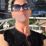 smoking-mina/2071-mina-smoking_on_the_terrace-121412/pthumbs/12.jpg