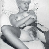 vintage-classic-porn/24538-60s_spreading_cuties/pthumbs/11.jpg