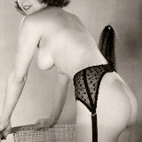 vintage-classic-porn/37423-50s_stockings_and_suspenders/pthumbs/11.jpg