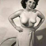 vintage-classic-porn/37520-40s_topless_girls/pthumbs/2.jpg