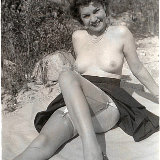 vintage-classic-porn/39467-50s_outdoor_girls/pthumbs/9.jpg