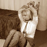 bound-obsession/111-milf_louise-ball_gagged_tied_to_bed-120213/pthumbs/005.jpg