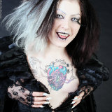 erotic-fandom/gothic_vampire_fantasy_girl_with_tattoos-051810/pthumbs/eroticfandom09.jpg