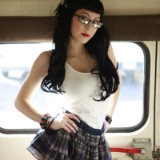 eroticbpm/hot_gothic_schoolgirl_in_glasses_on_schoolbus-041012/pthumbs/eroticbpm_06.jpg