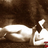 vintage-classic-porn/49541-20s_reclining_ladies-082312/pthumbs/7.jpg