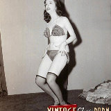 vintage-classic-porn/50041-50s_burlesque_dancers-091412/pthumbs/5.jpg